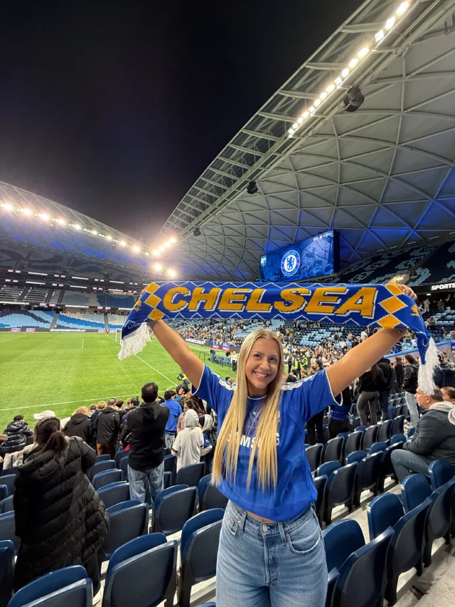 When @chelseafc came to Sydney 🇦🇺💙

One of the things I miss most about England is not being able to go and watch Chelsea home and away like I’ve done since I was six, so having them come to the place I’ve called home for the past year was pretty special 🤭 from the open training session to two games, and getting to meet @garyjcahill again after 14 years(!), it was such a brilliant few weeks spent with friends I’ve made out here 🥹🫶🏼

Bring on next season with the crazy kick-off times again.. it’s nothing I’m not used to by now, especially after watching England during the World Cup 🥲